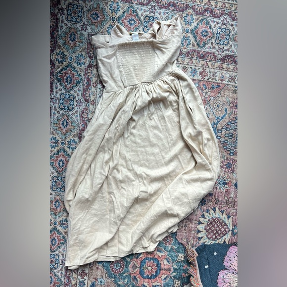 GET THE LOOK! House of Harlow 1960 NWOT Cream Midi milkmaid Dress - Picture 3 of 5